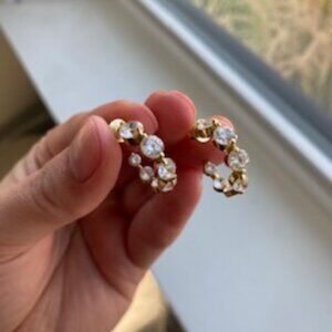 Melinda Maria She's an Icon Hoops .75"